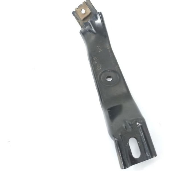 Suporte Paralama Esquerdo Mercedes Gla200 2016