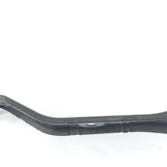 Suporte Paralama Esquerdo Mercedes Gla200 2016
