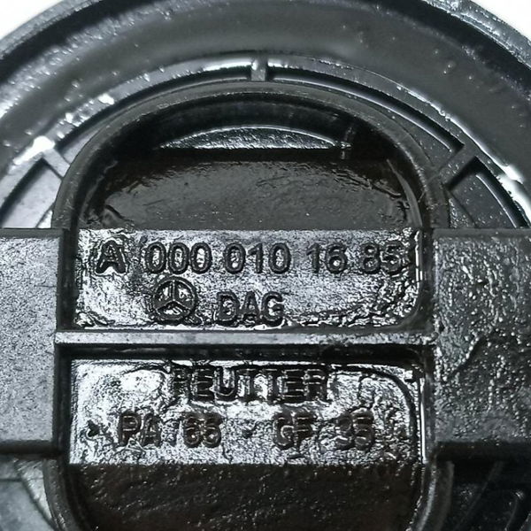 Tampa Óleo Motor Mercedes Gla 200 2016 A0000101685