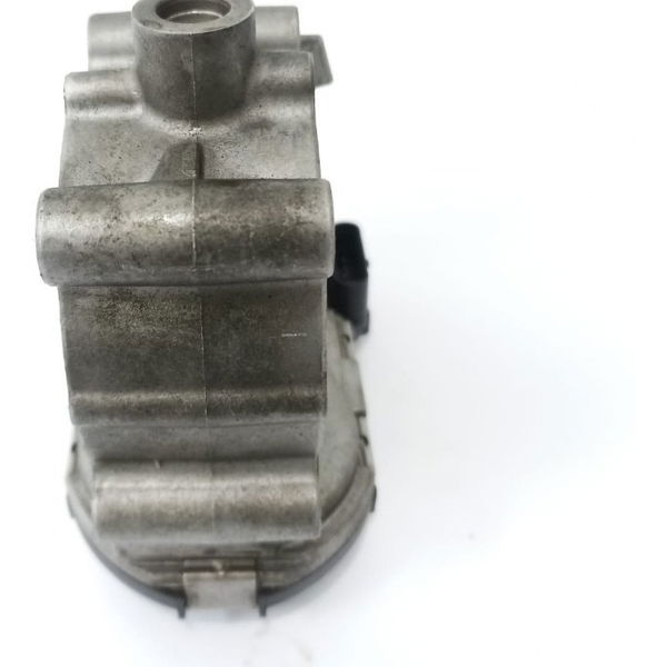 Corpo Borboleta Tbi Mercedes Gla 200 2016