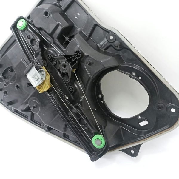 Máquina De Vidro Traseiro Direito Gla200 2015 2016