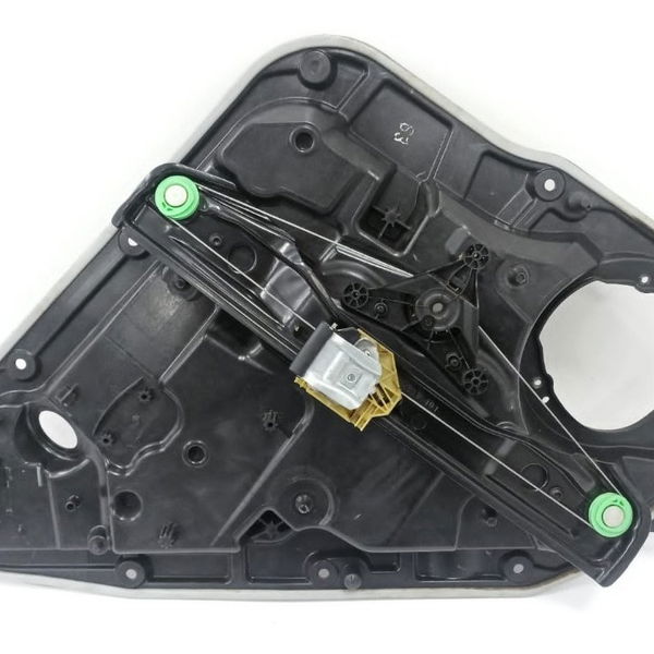 Máquina De Vidro Traseiro Direito Gla200 2015 2016