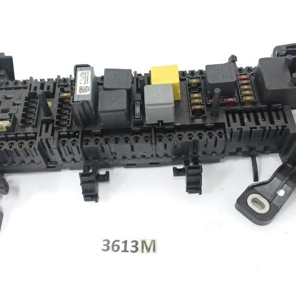 Caixa Fusível Mercedes Gla200 2015 2016 A2465400240