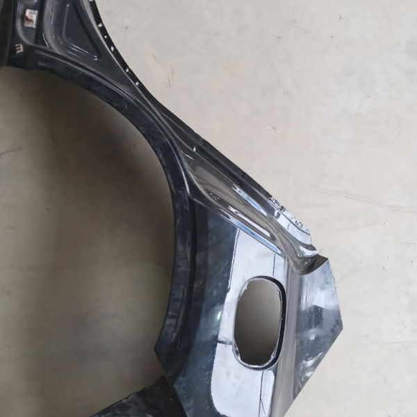Folha Lateral Esquerda Mercedes Gla 200 2018