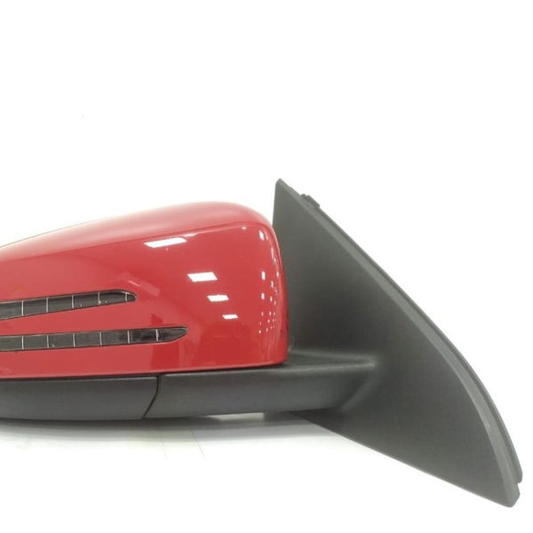 Retrovisor Direito Mercedes A200 2014 Detalhe