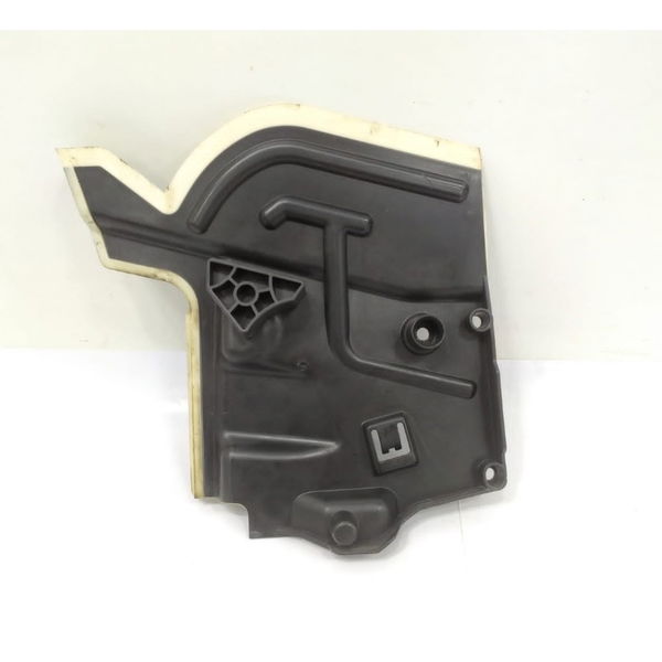 Guarda Pó Porta Dianteira Esquerda Mercedes A200 2014