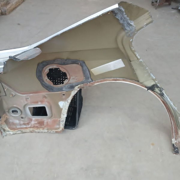 Folha Lateral Esquerda Ford Fusion 2.5 Sel 2011