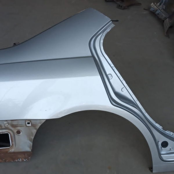 Folha Lateral Direita Ford Fusion 2.5 Sel 2011