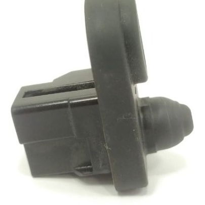 Interruptor Porta Traseira Direita Nissan Versa 2018 2019