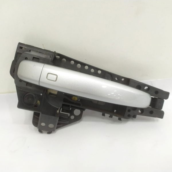 Maçaneta Externa Porta Traseira Direita A1 Sportback 2013