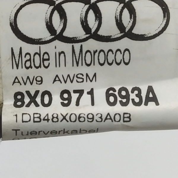 Chicote Forro Porta Traseira Direita Audi A1 Tfsi 2013