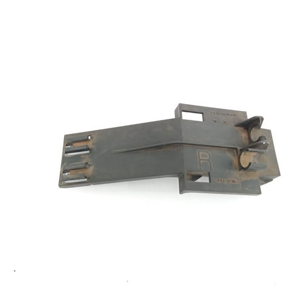 Suporte Sensor Abs Dianteiro Direito Mercedes Gla 200