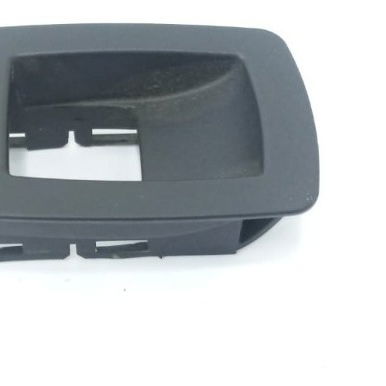 Moldura Botão Vidro Traseira Esquerda Bmw 320i 2015