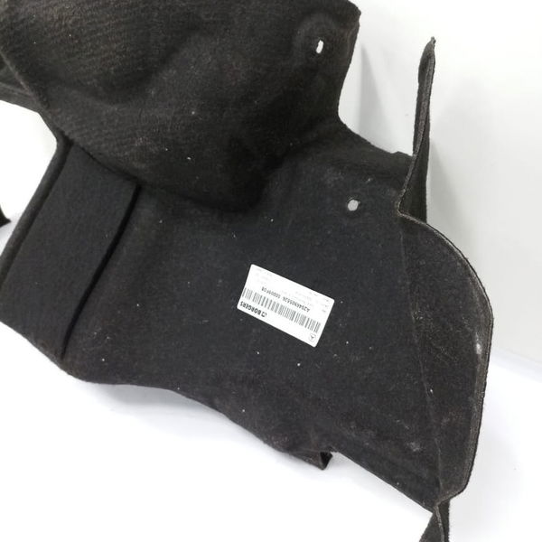 Forro Direito Porta Malas Mercedes C180 2011