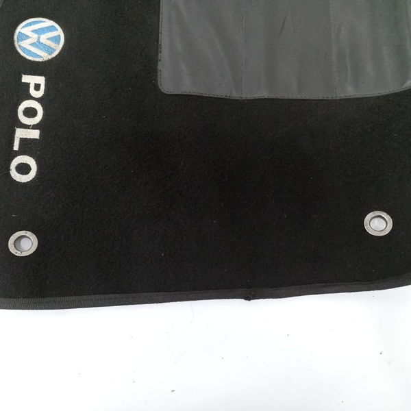 Tapete Dianteiro Esquerdo Vw Polo 2016