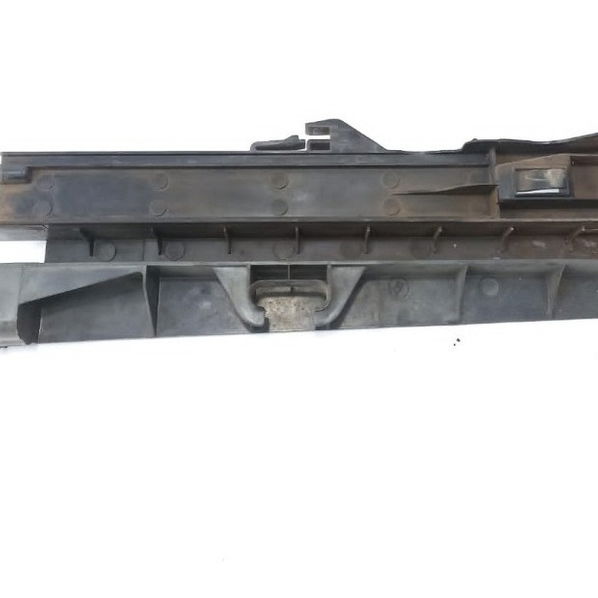 Defletor Direito Radiador Bmw X6 3.0  35i Xdrive 2013