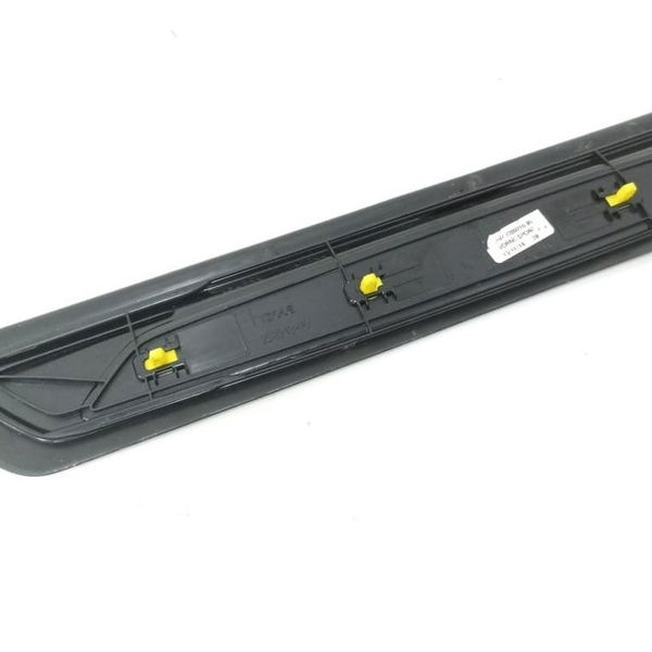 Soleira Porta Dianteira Esquerda Bmw 320i 2015
