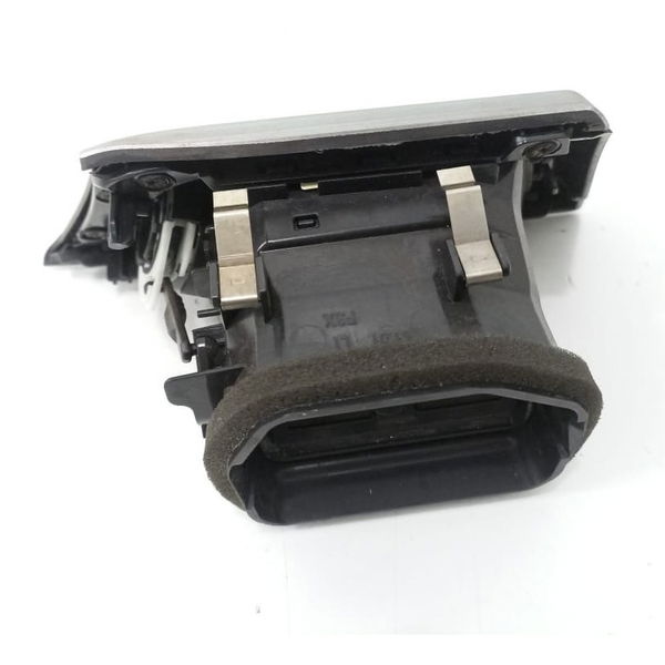 Difusor Ar Esquerdo Bmw 320i 2015