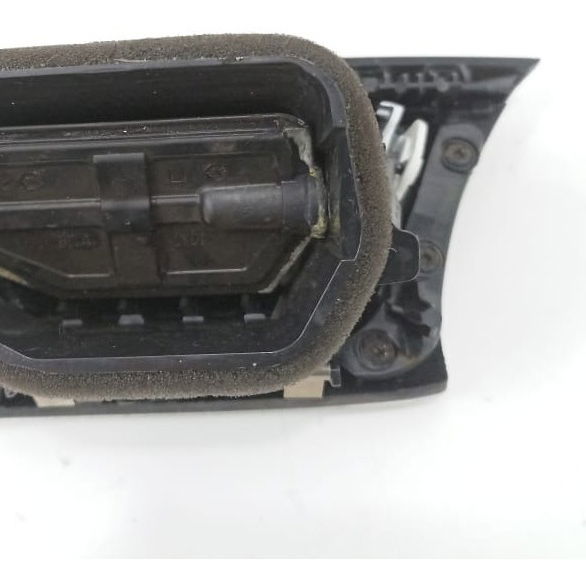 Difusor Ar Esquerdo Bmw 320i 2015