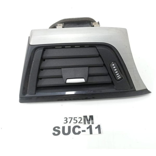 Difusor Ar Esquerdo Bmw 320i 2015