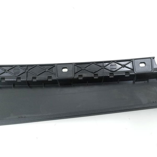 Aplique Coluna Porta Traseira Esquerda Bmw 320i 2015