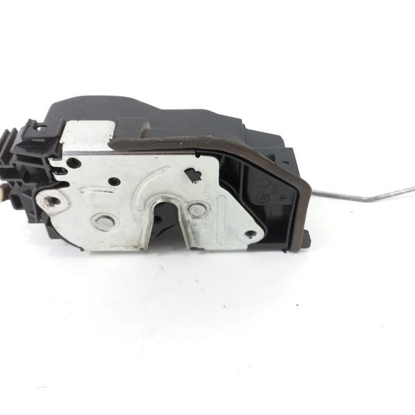Fechadura Porta Traseira Esquerda Bmw 320i 2015