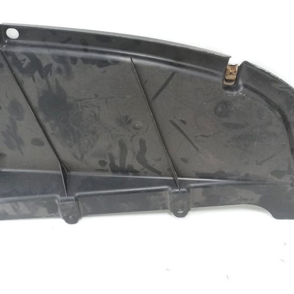 Protetor Traseiro Direito Mercedes C180 2014