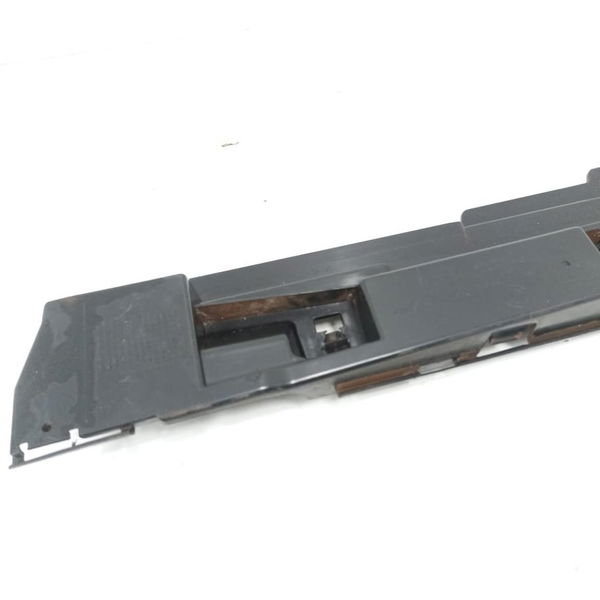 Guia Spoiler Lado Esquerdo Bmw 320i 2015