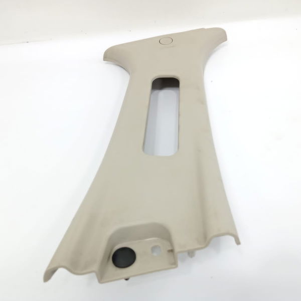 Acabamento Superior Coluna  Direita Ford Fusion 2.5 Sel 2011