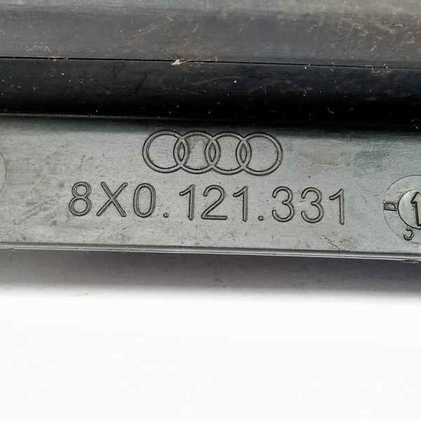Acabamento Lateral Radiador Esquerdo Audi A1 Sportback 2013