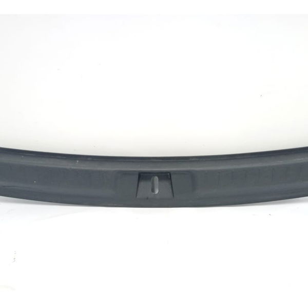 Soleira Tampa Traseira Audi A1 Tfsi Sportback 2013