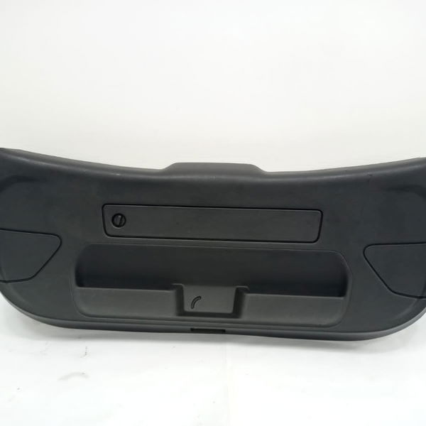 Acabamento Interno Porta Malas Audi A1 Tfsi 2013 Detalhe