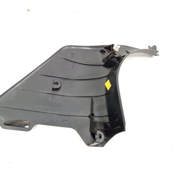 Acabamento Soleira Dianteira Direita Bmw 320i 2014 Detalhe
