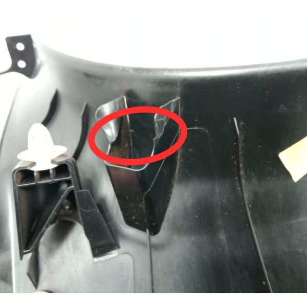 Acabamento Soleira Dianteira Direita Bmw 320i 2014 Detalhe