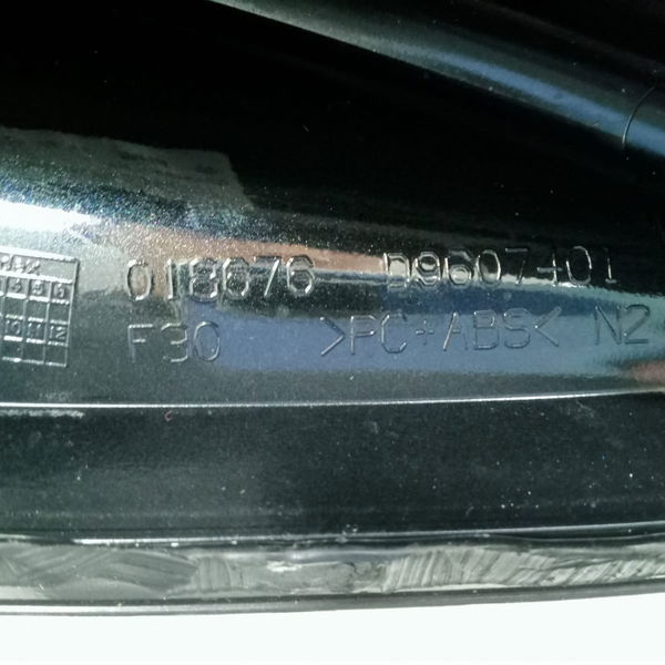 Acabamento Antena Tubarão Bmw 320i 2014 Detalhe