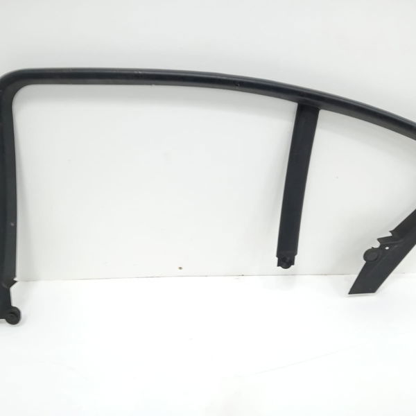 Guarnição Porta Traseira Direita Bmw 320i 2014