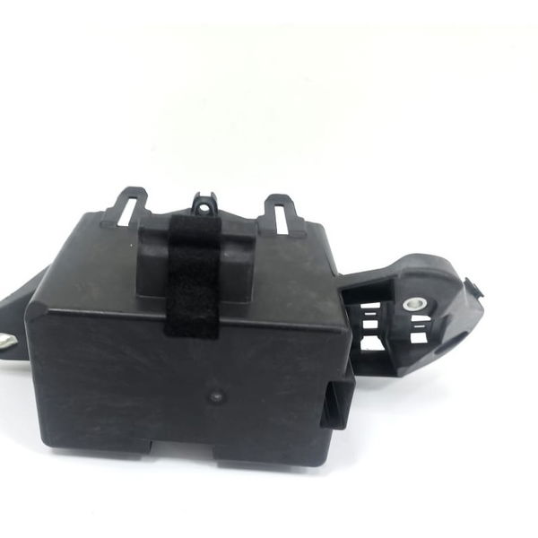 Suporte Caixa Bateria Auxiliar Mercedes Gla 2015 2016