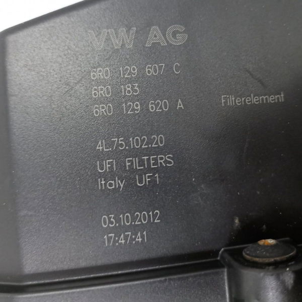 Caixa Filtro Ar Audi A1 Tfsi Sportback 2013