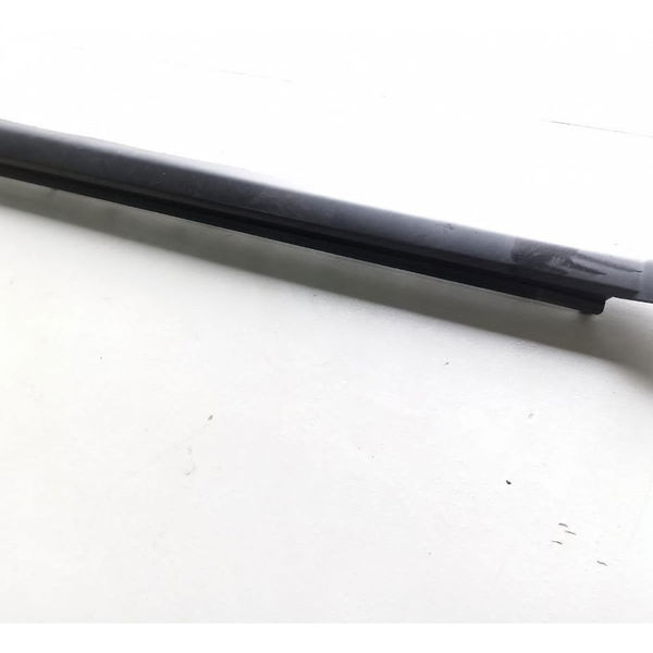 Spoiler Esquerdo Fiat Freemont 2.4 2011 2012