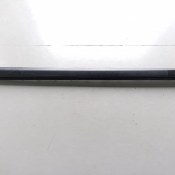 Spoiler Esquerdo Fiat Freemont 2.4 2011 2012