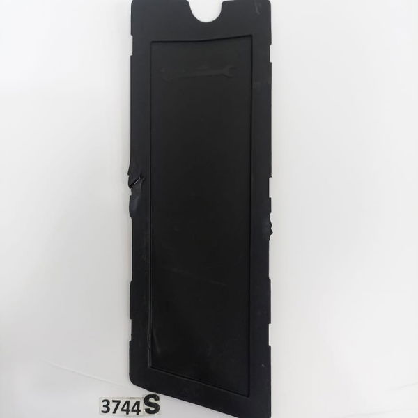 Tampa Caixa Ferramentas  Bmw 330i 2020 Detalhe
