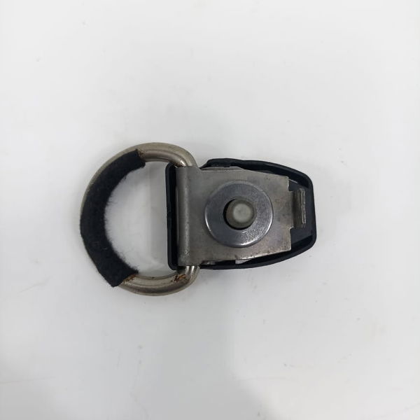 Gancho Presilha Porta Malas  Bmw 330i 2020 Unidade