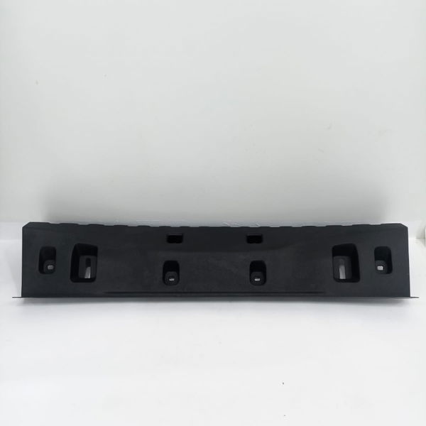 Acabamento Soleira Porta-malas Bmw 330i 2020