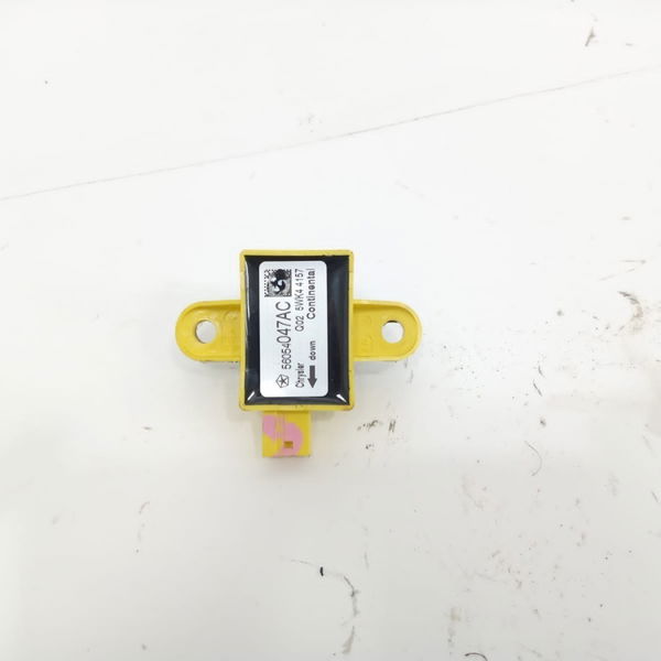 Sensor Impacto Porta Dianteira Esquerda Fiat Freemont 2013