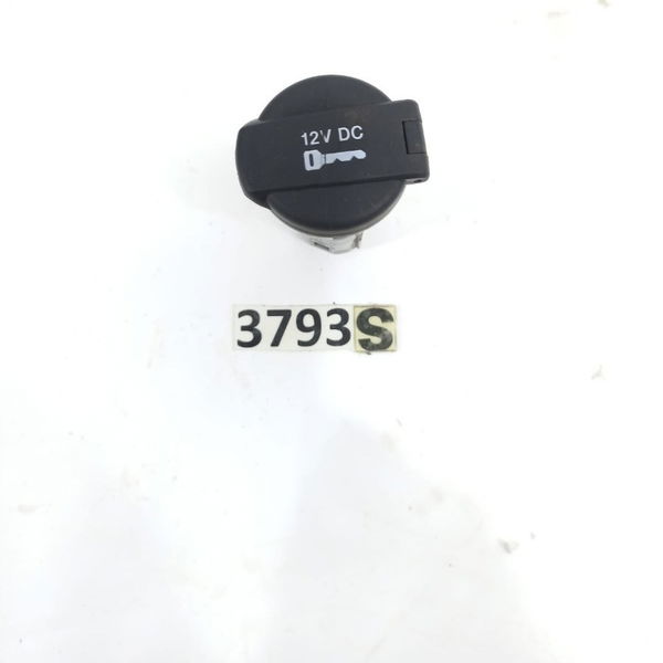 Tomada 12v Fiat Freemont 2.4 2011 2012 Detalhe
