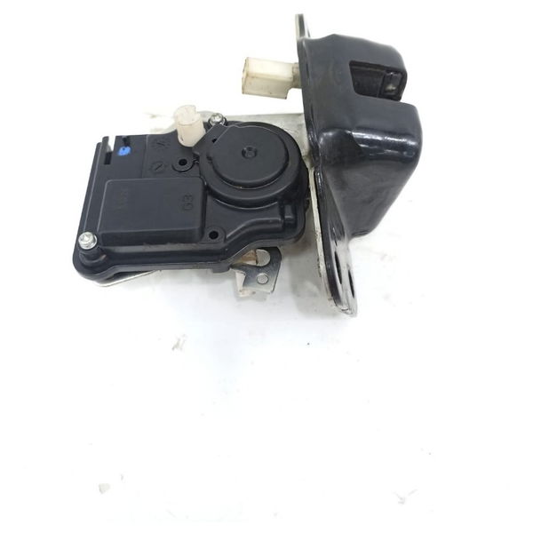 Fechadura Tampa Traseira Fiat Freemont 2.4 2011 2012