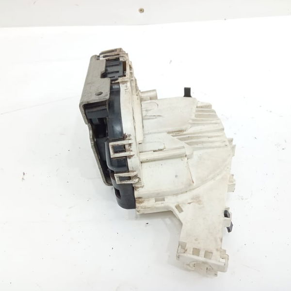 Fechadura Porta Dianteira Direita Fiat Freemont 2.4 2013