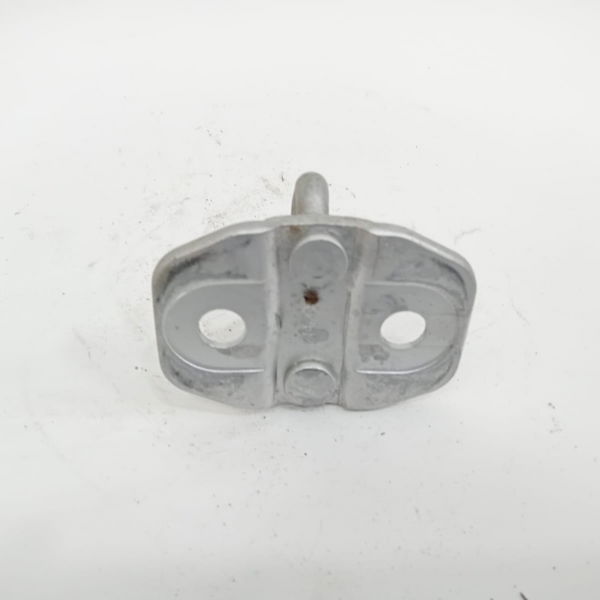 Batente Fechadura Porta Traseira Direita  Freemont 2.4 2013