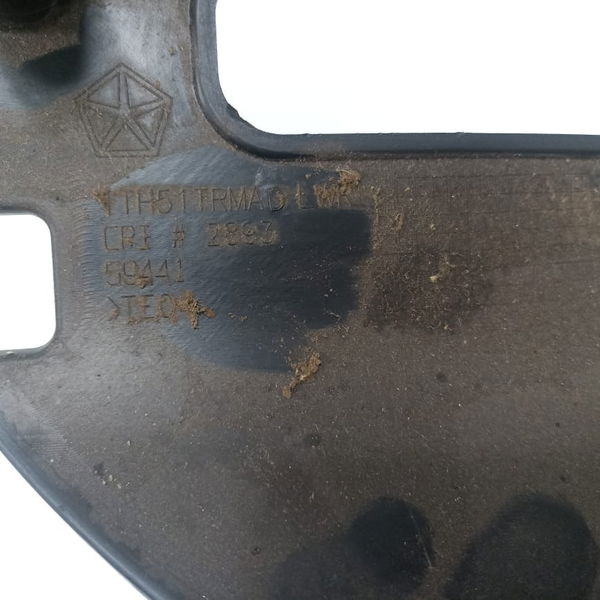 Acabamento Inferior Coluna Direção Fiat Freemont 2013