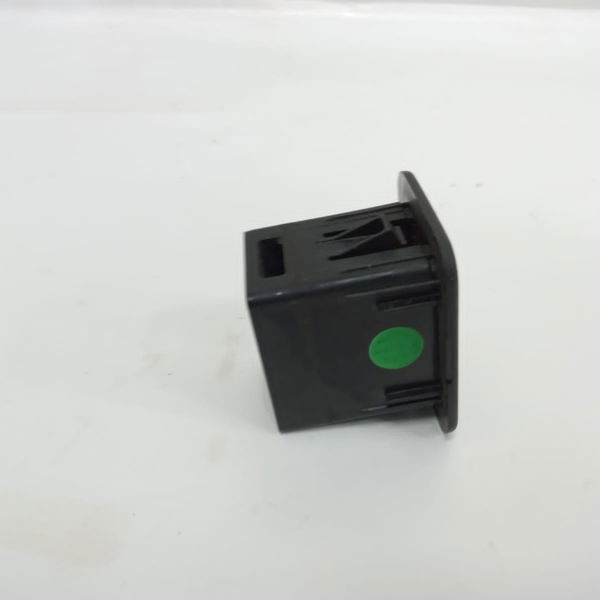 Acabamento Tomada Usb Fiat Freemont 2.4 2013